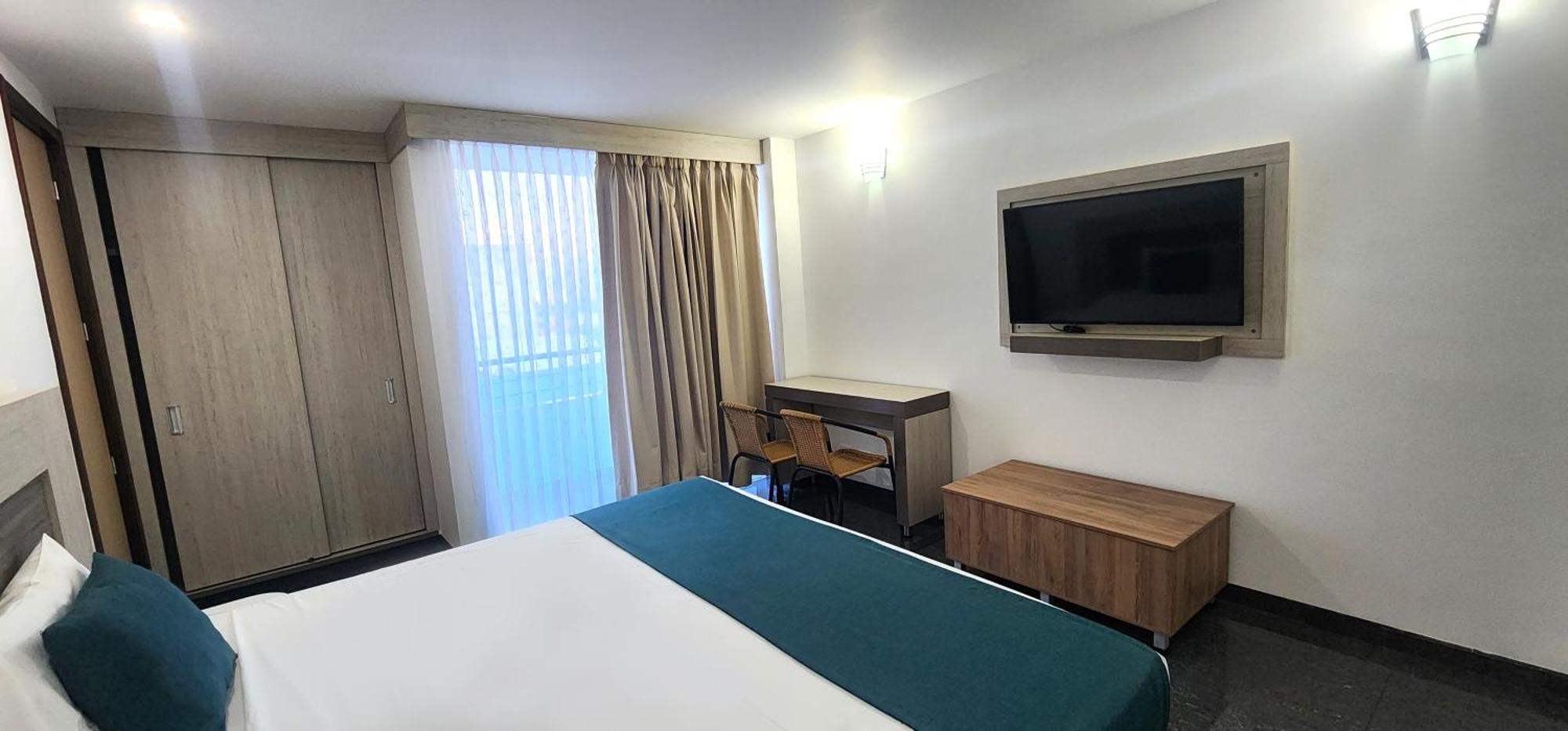 Hotel Be Suites Cali Eksteriør billede